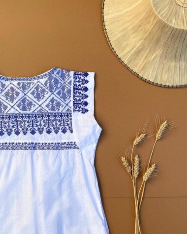 Robe longue Ysee – Blanche, Broderie Bleue