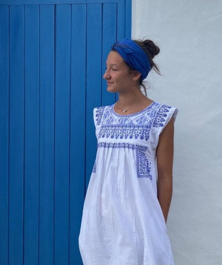 Robe longue Ysee – Blanche, Broderie Bleue