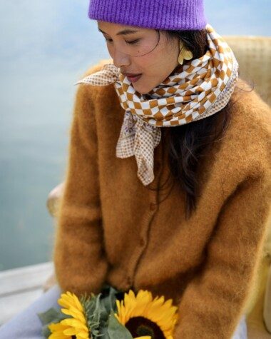 Foulard grand format – Damier caramel
