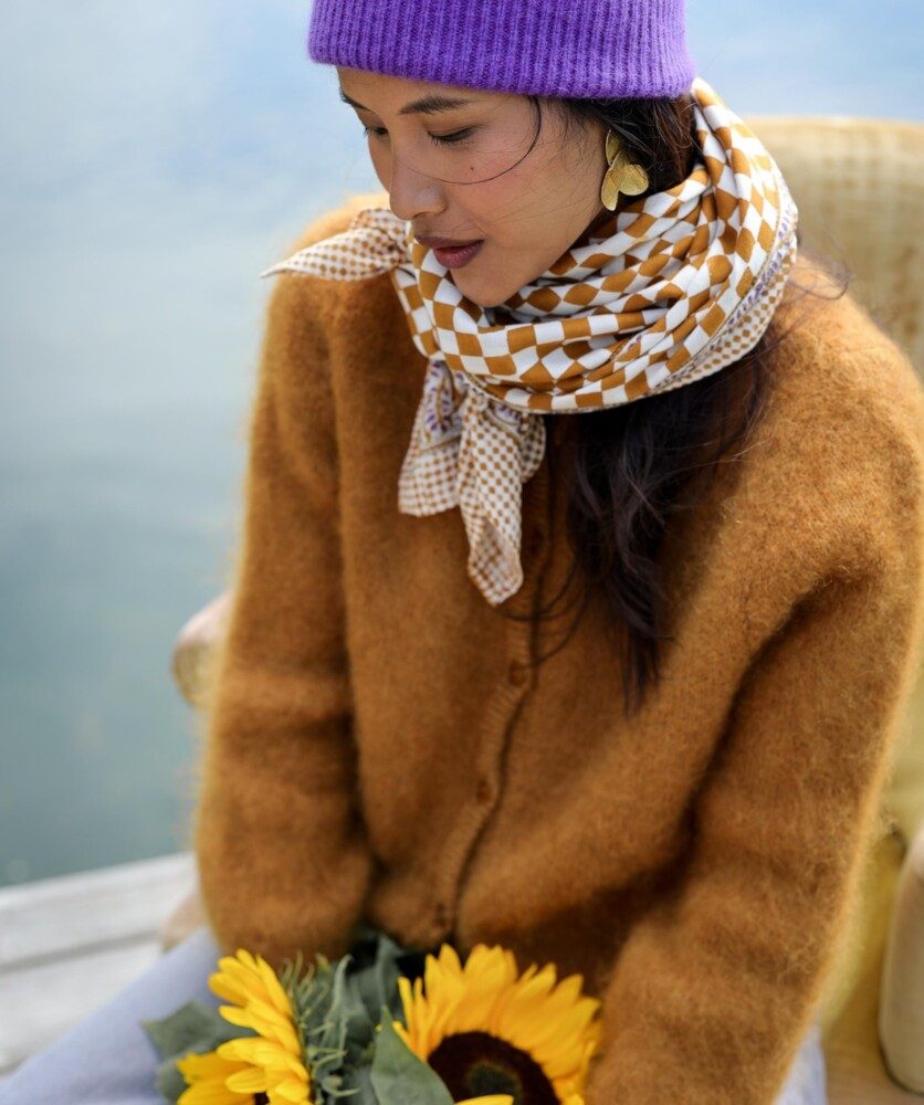 Foulard grand format – Damier caramel