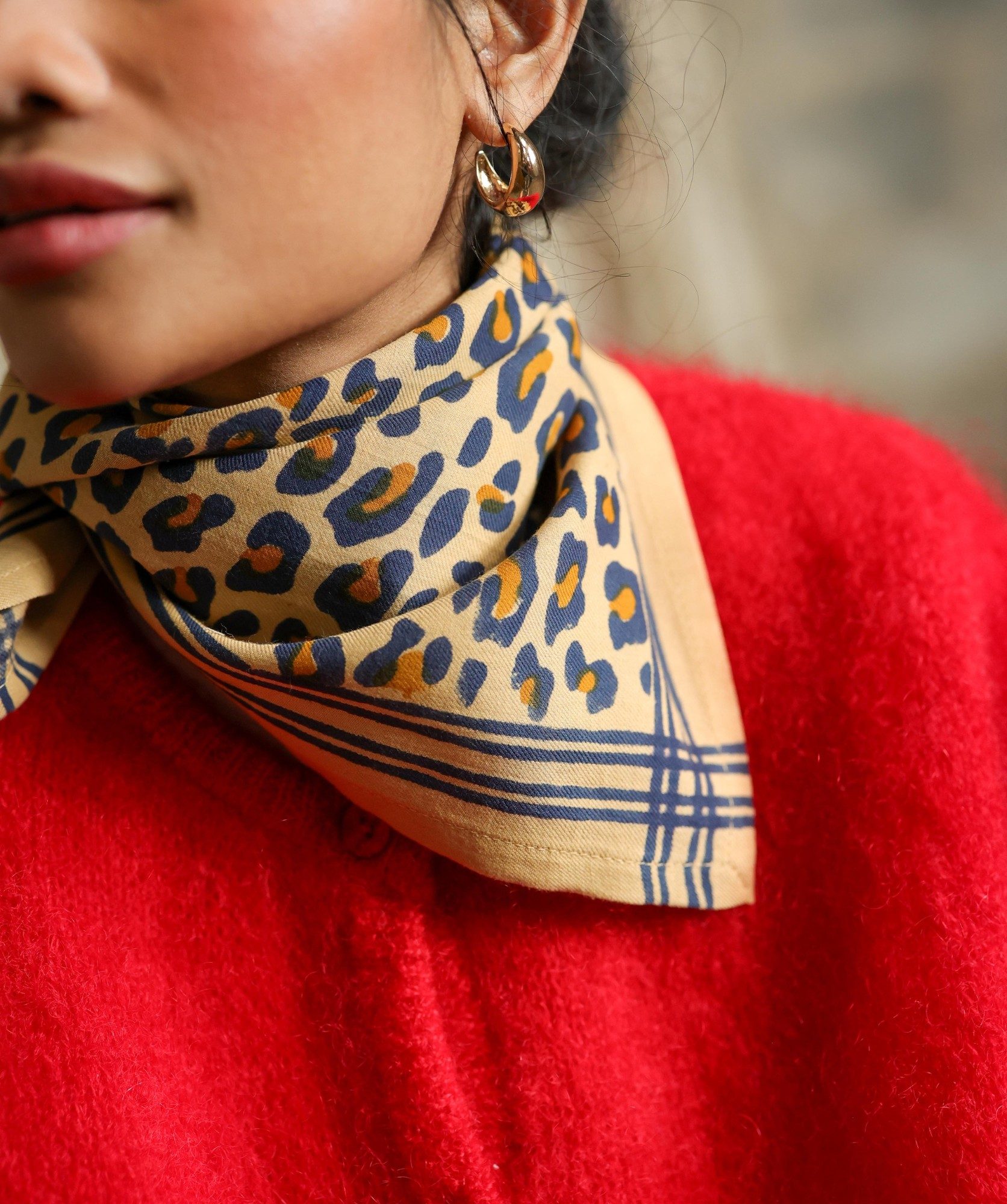 Foulard petit format Léopard camel Bëllemme