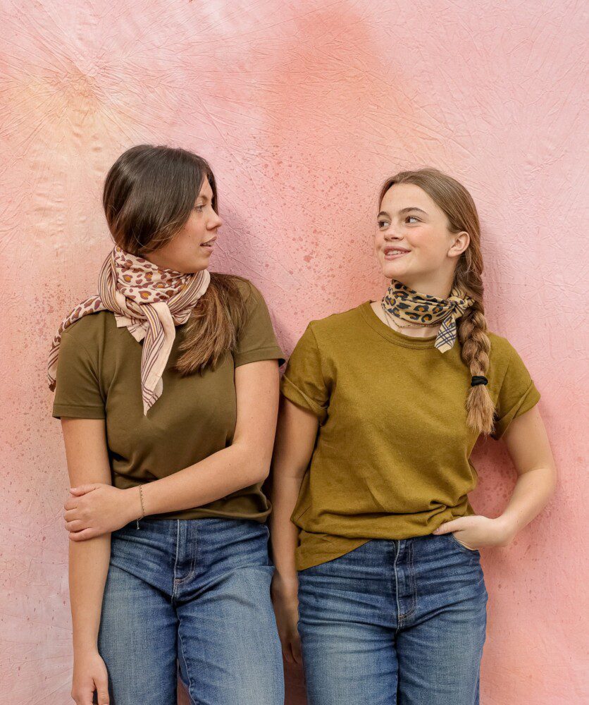 Foulard grand format – Léopard rose