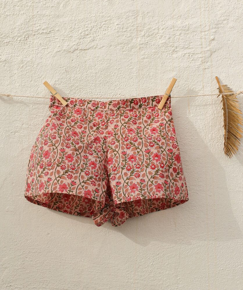 Short Yazia – Moanna