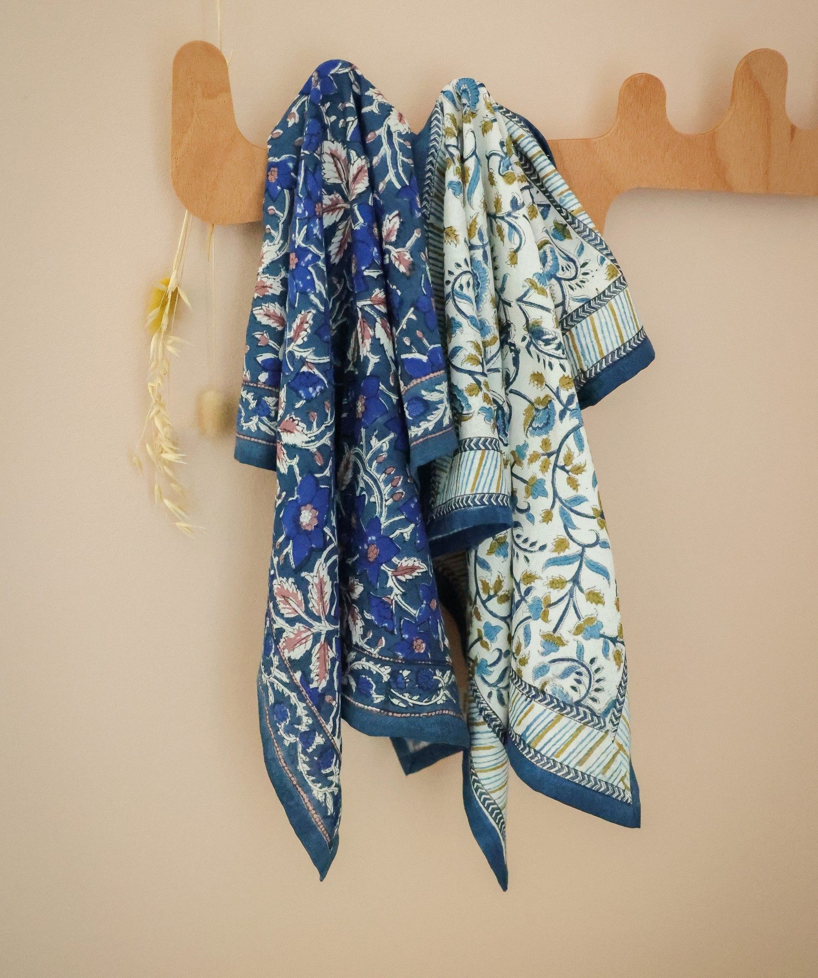 Foulard petit format – Uma bleu cobalt