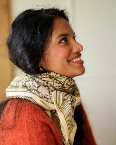 Foulard grand format – Anjali Kaki