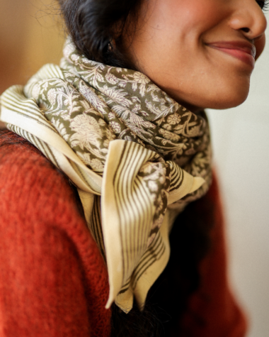 Foulard grand format – Anjali Kaki