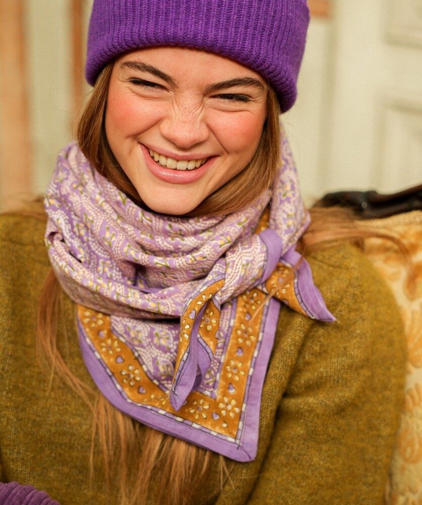 Foulard grand format – Victoria Lilas