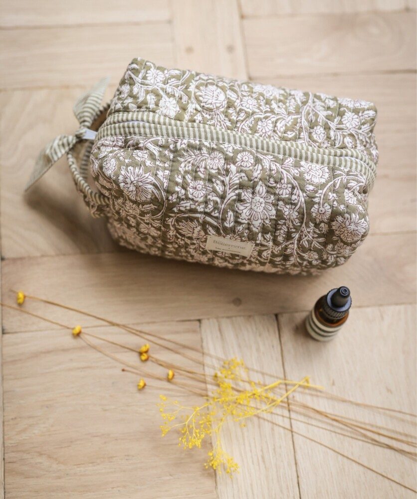 Trousse de toilette petit format – Anjali Kaki