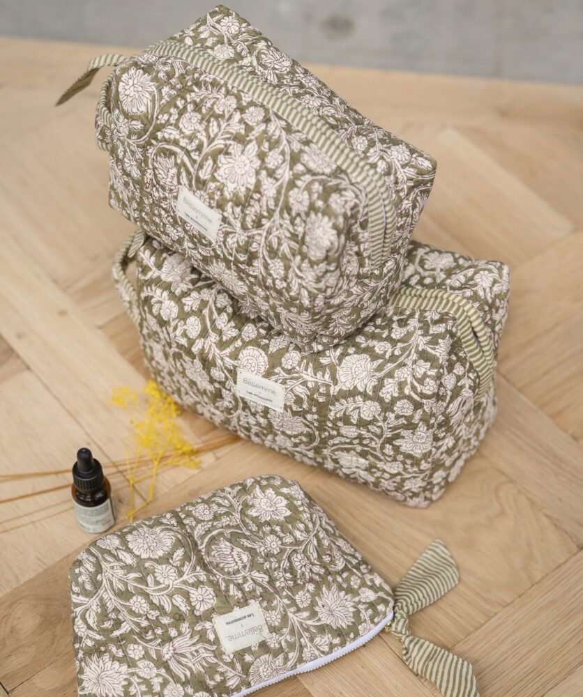 Trousse de toilette petit format – Anjali Kaki