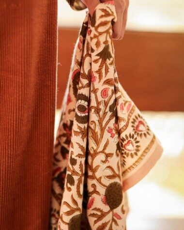 Foulard grand format – Mina rose poudre