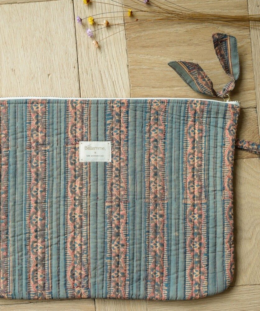 Pochette très grand format / Ordinateur 15′ – Yanam