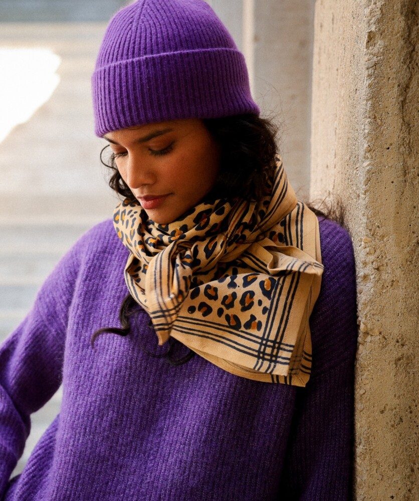Foulard grand format – Léopard camel