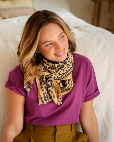 Foulard grand format – Léopard camel