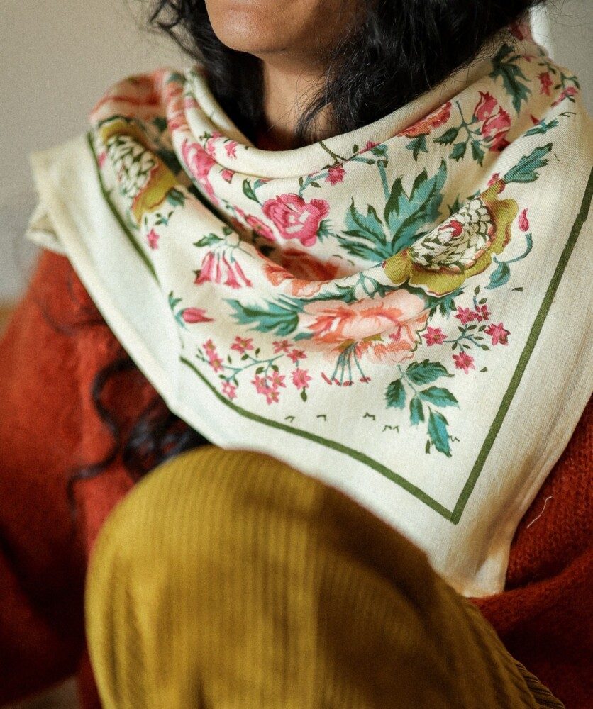 Foulard grand format – Jeanet Porcelaine