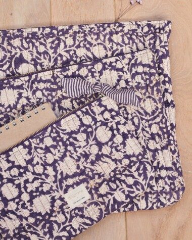 Pochette grand format/ ordinateur 13′ – Anjali purple