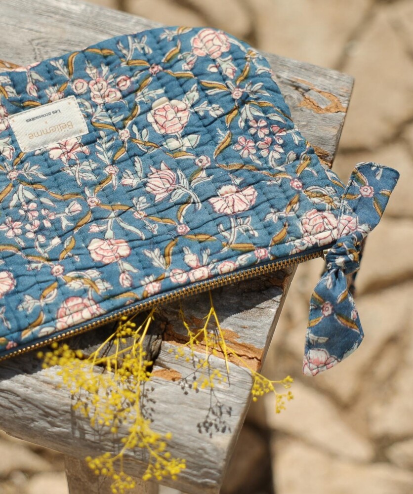 Pochette format medium – Albertine Blue