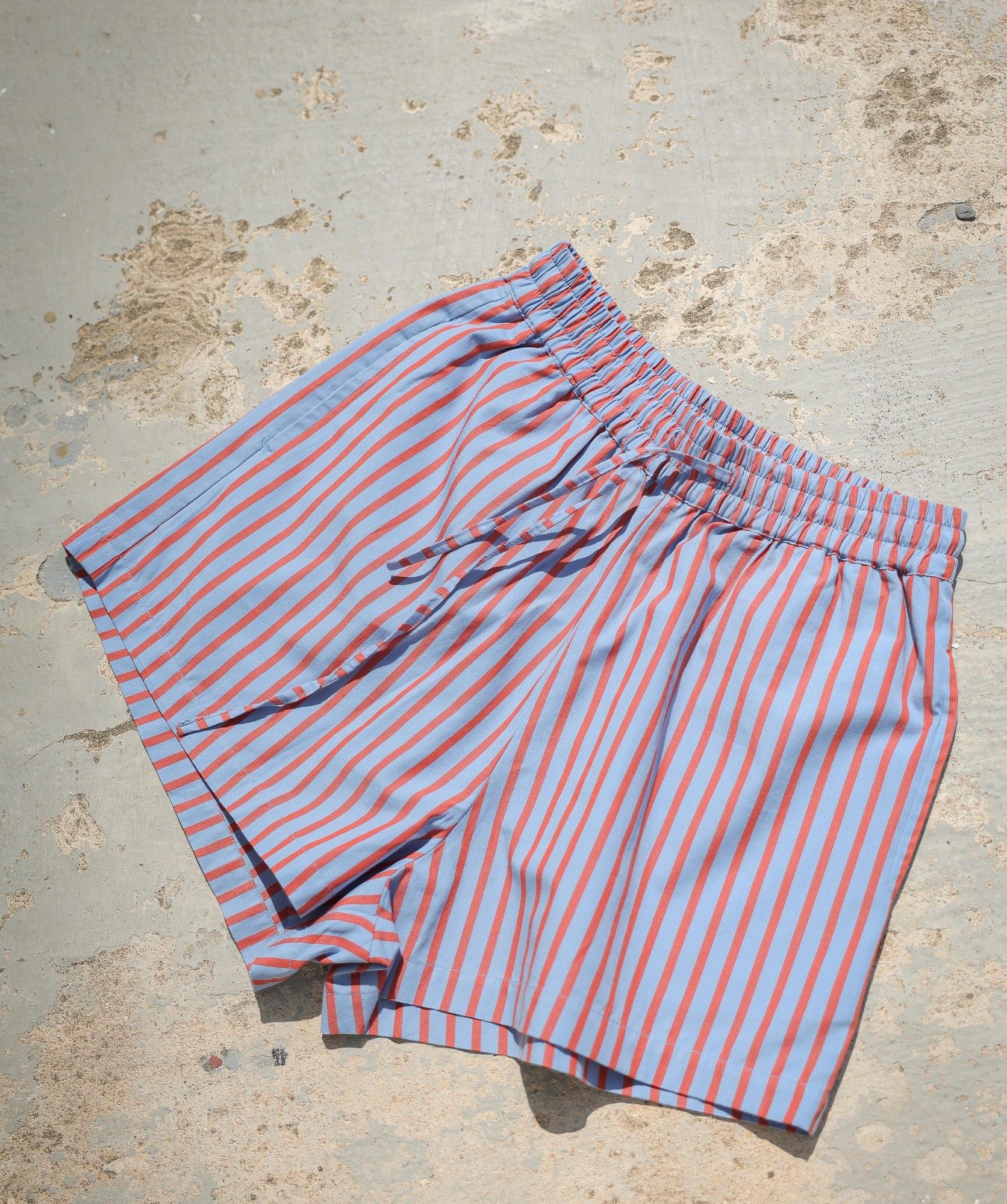 Short Castel – Rayure James