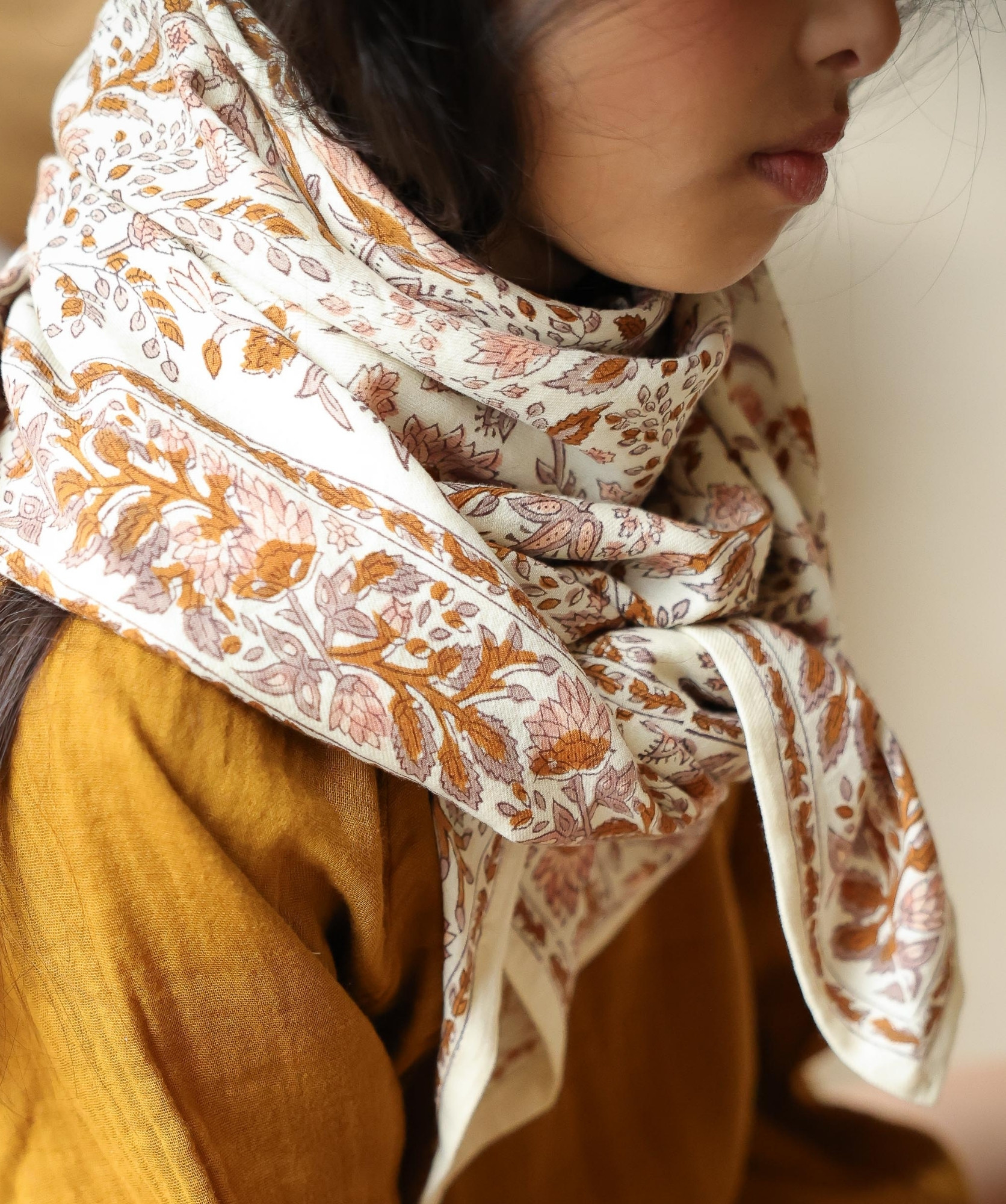 Foulard grand format – Rhapsody Poudré
