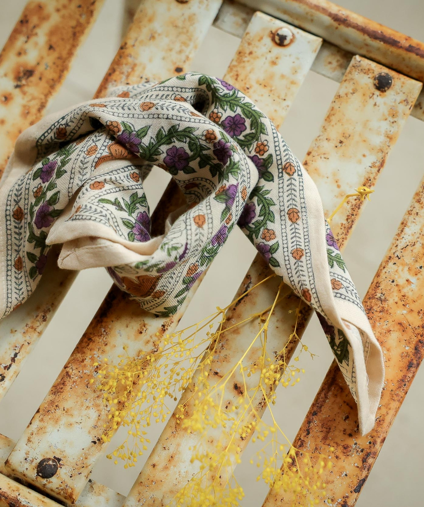 Foulard petit format – Ellis Violette
