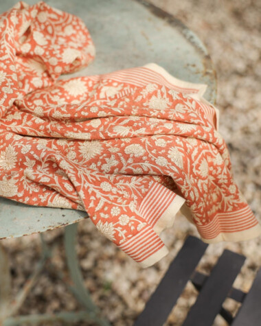Foulard grand format – Anjali Orange Brûlée