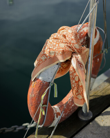 Foulard grand format – Anjali Orange Brûlée
