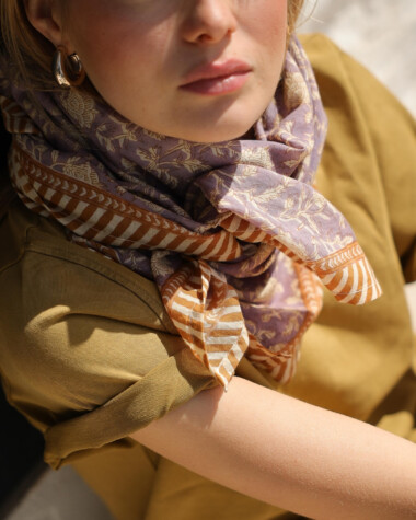 Foulard grand format – Kate Parme
