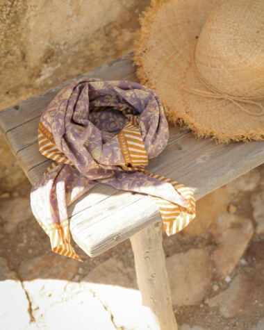 Foulard grand format – Kate Parme