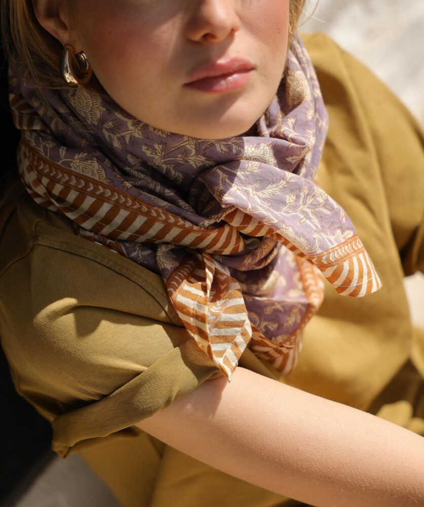 Foulard grand format – Kate Parme