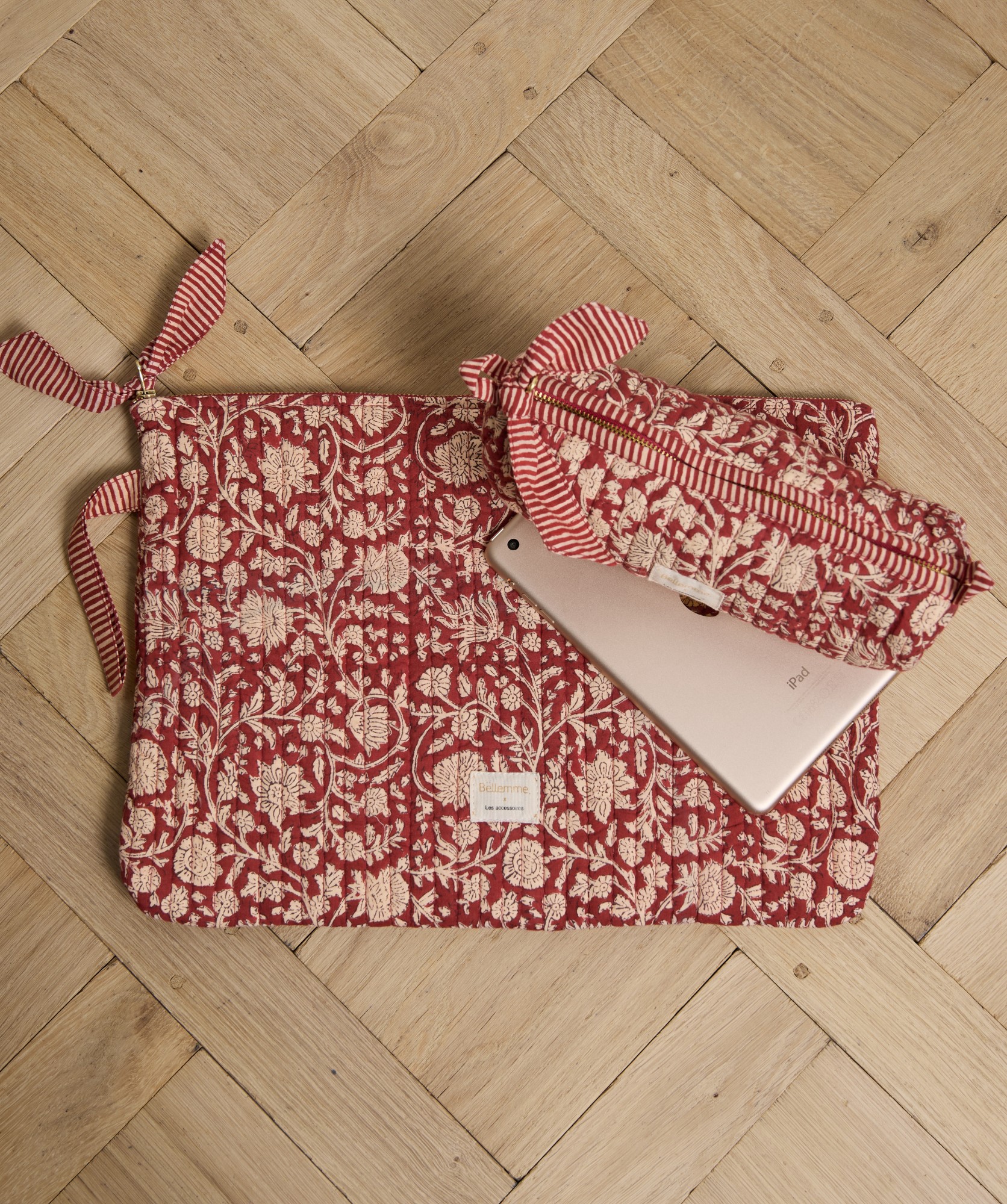 Pochette très grand format Harrison / 15′ – Anjali Cerise