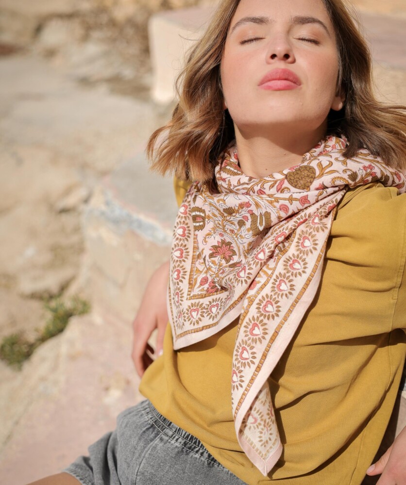 Foulard grand format – Mina rose poudre