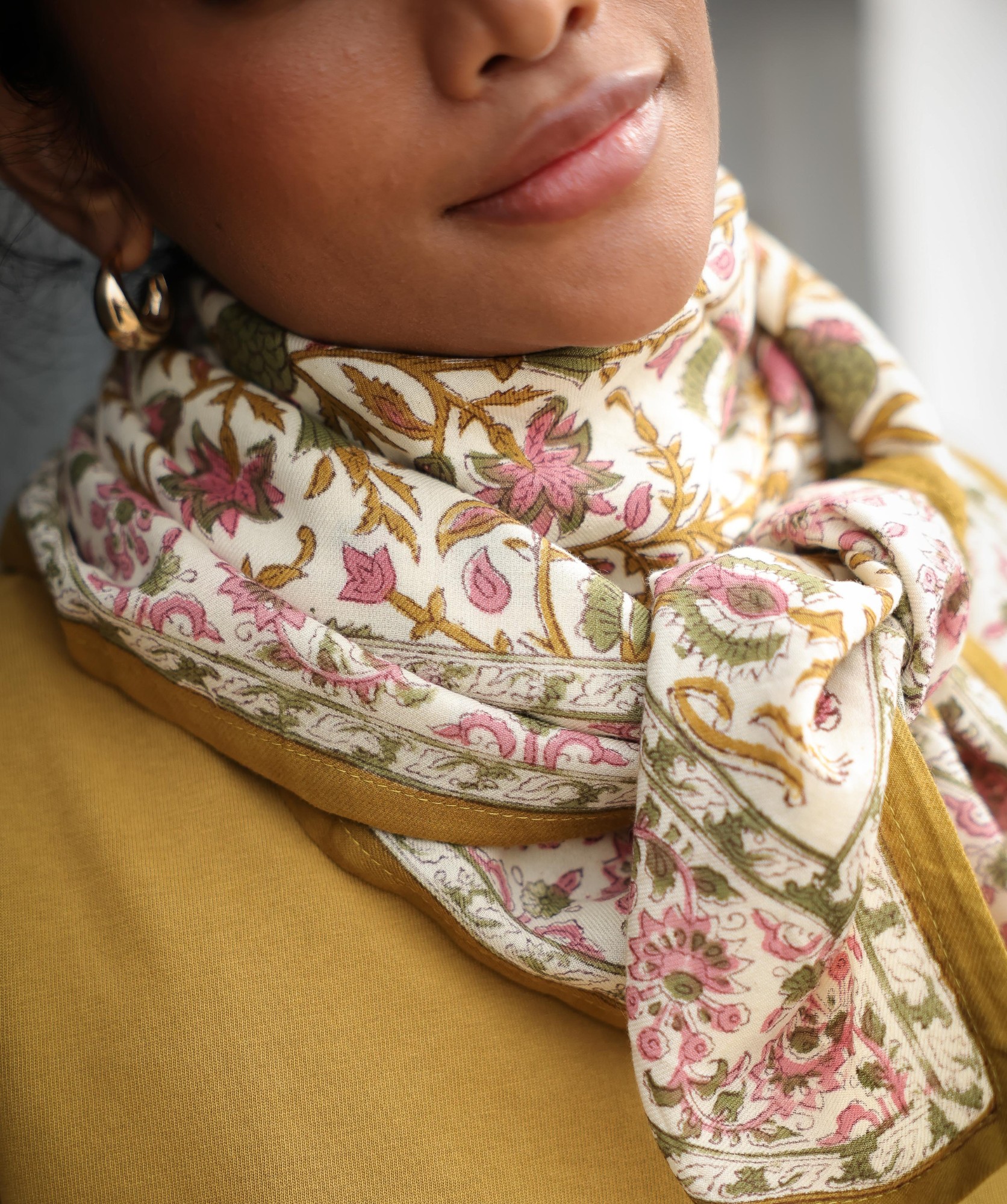 Foulard grand format – Mina Jaspe