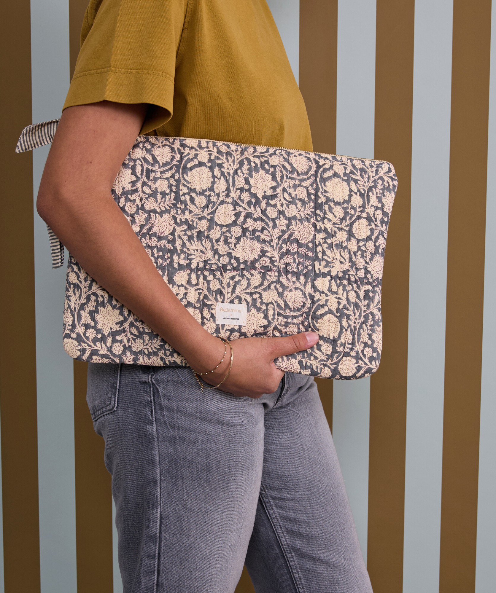 Pochette très grand format Harrison / 15′ – Anjali Orage
