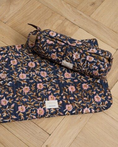 Pochette très grand format / Ordinateur 15′ – Scarlett Encre