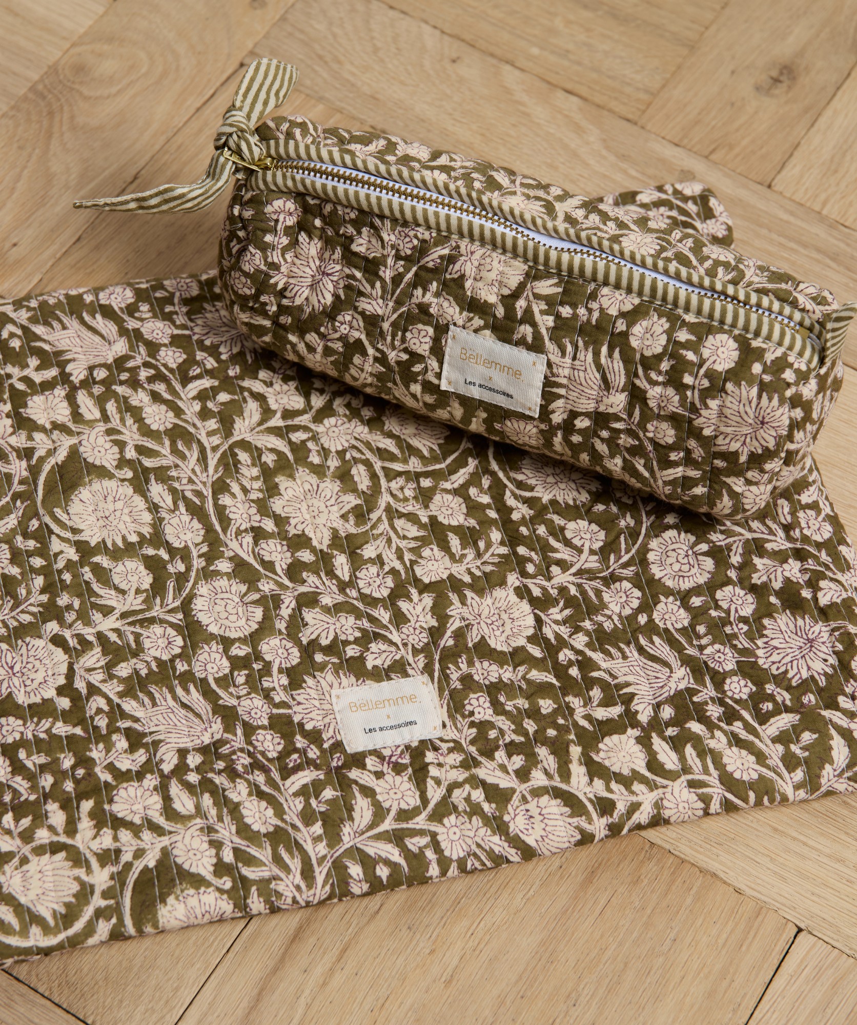 Pochette très grand format Harrison / 15′ – Anjali Kaki