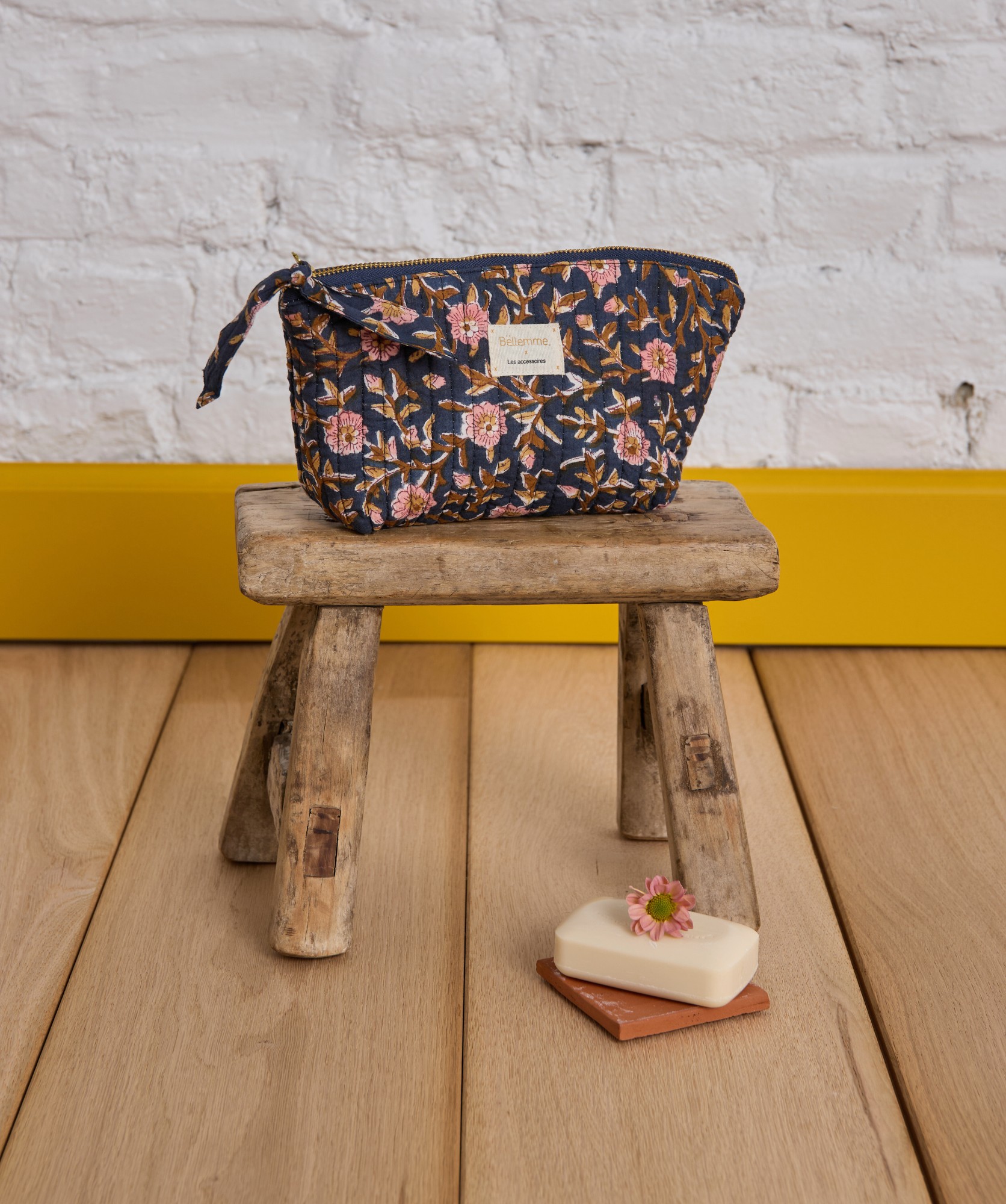 Trousse à maquillage Alma – Scarlett Encre