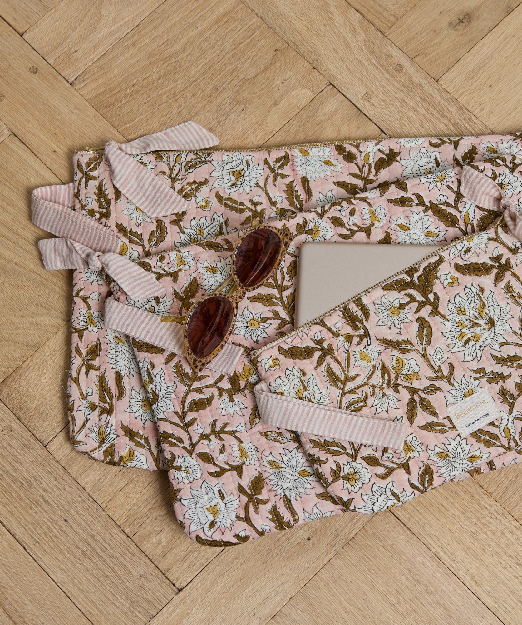 Pochette très grand format Harrison / 15′ – Harper Rose d’Eté
