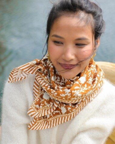 Foulard grand format – Kate Caramel