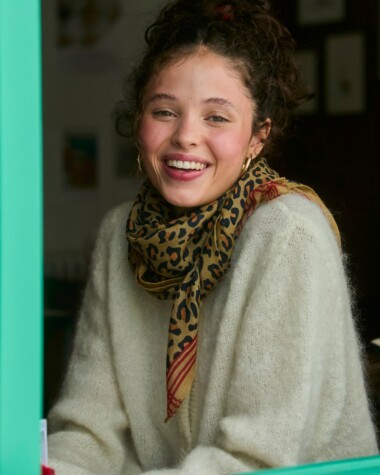 Foulard en laine grand format – Léopard Camel