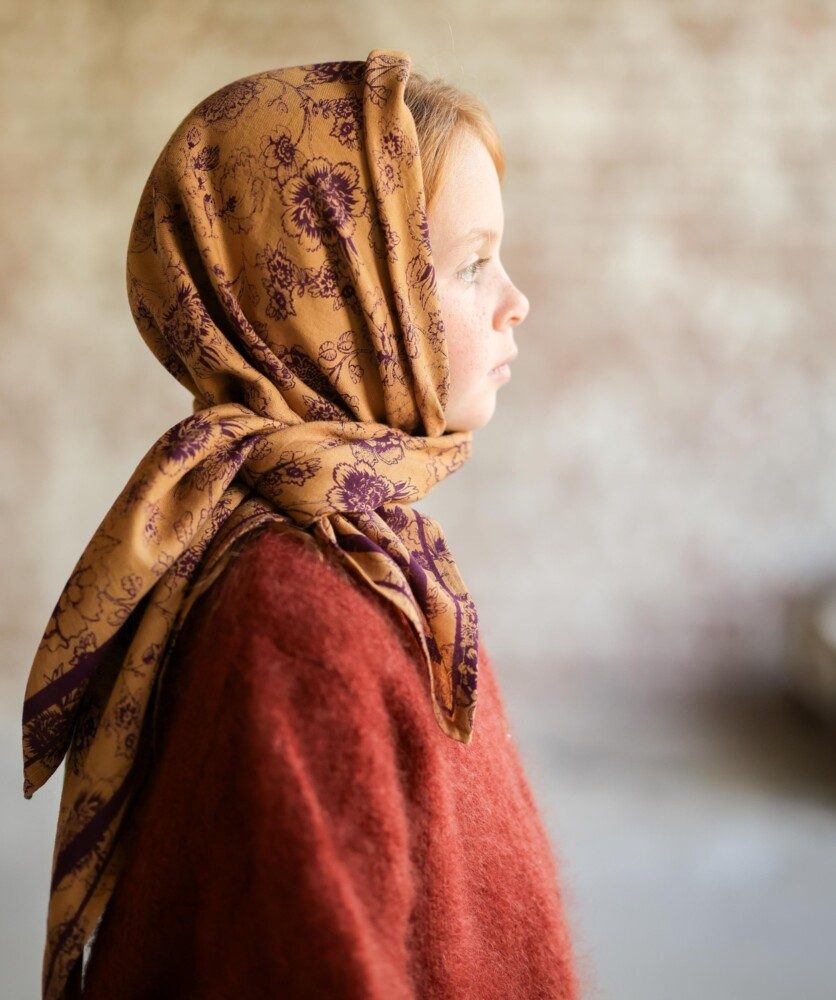Foulard grand format – Antoinette Prune
