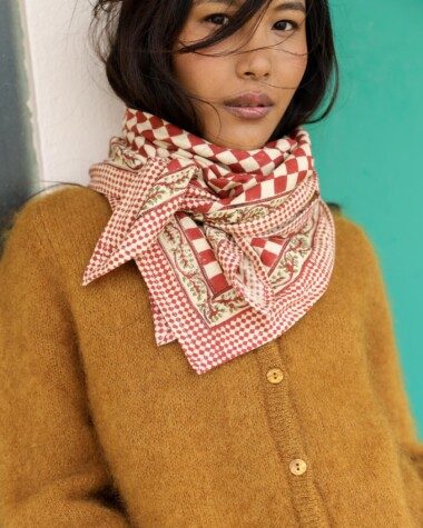 Foulard grand format – Damier Grenat