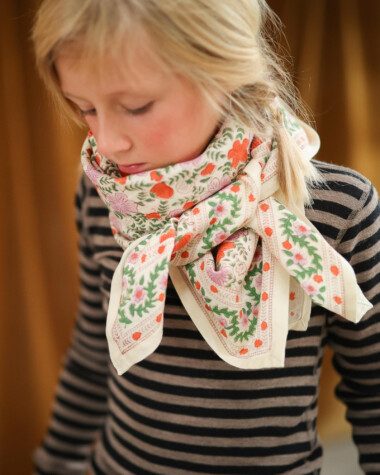 Foulard grand format – Ellis Clémentine