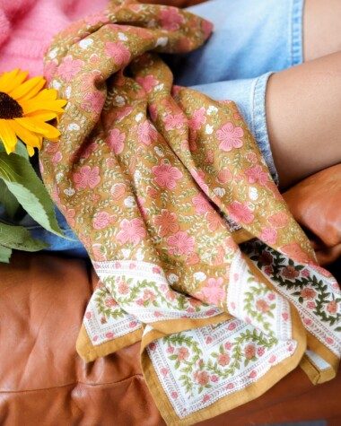 Foulard grand format – Ellis Goyave