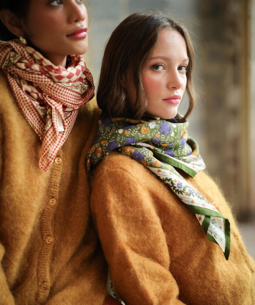 Foulard grand format – Ellis Mousse