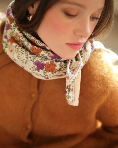 Foulard grand format – Ellis Violette