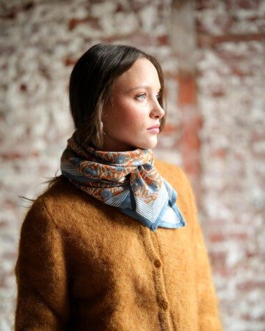 Foulard grand format – Pia Brique