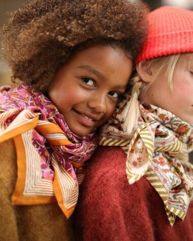 Foulard grand format – Pia Prune