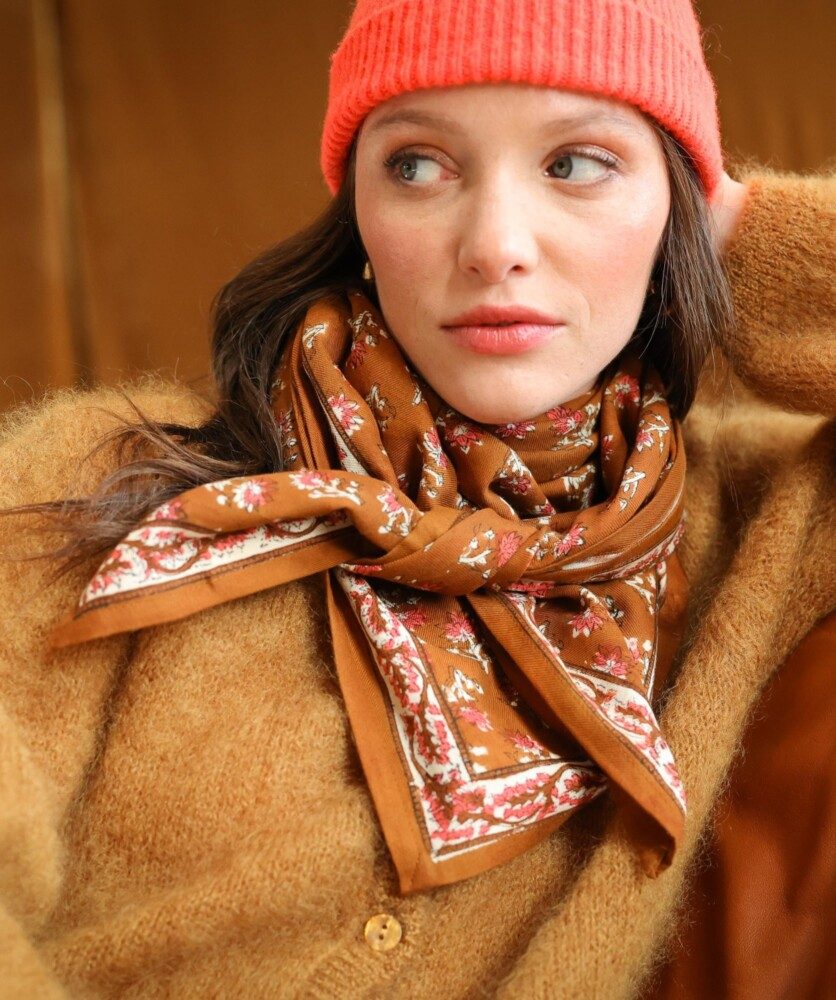 Foulard grand format – Punam Camel