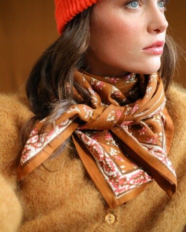 Foulard grand format – Punam Camel