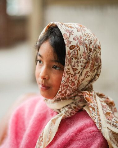 Foulard grand format – Rhapsody Poudré