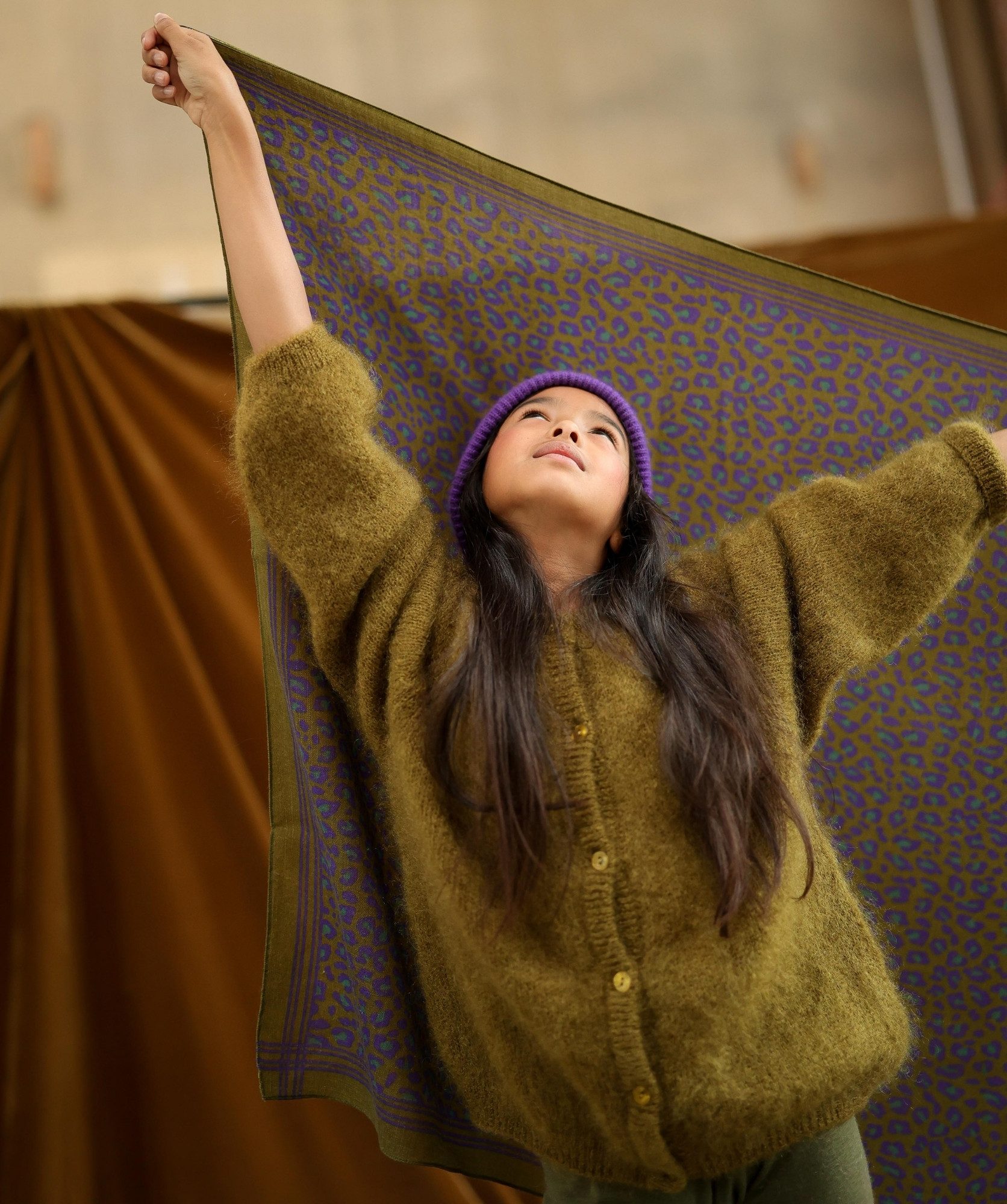 Foulard en laine grand format – Léopard Bronze
